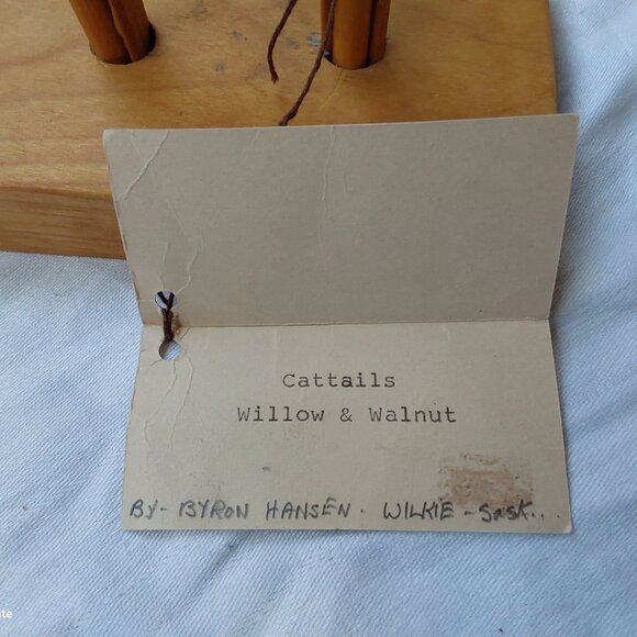 Vintage 1989 handcrafted wood cattail sculpture from Saskatchewan Byron Hansen - Picture 3 of 10